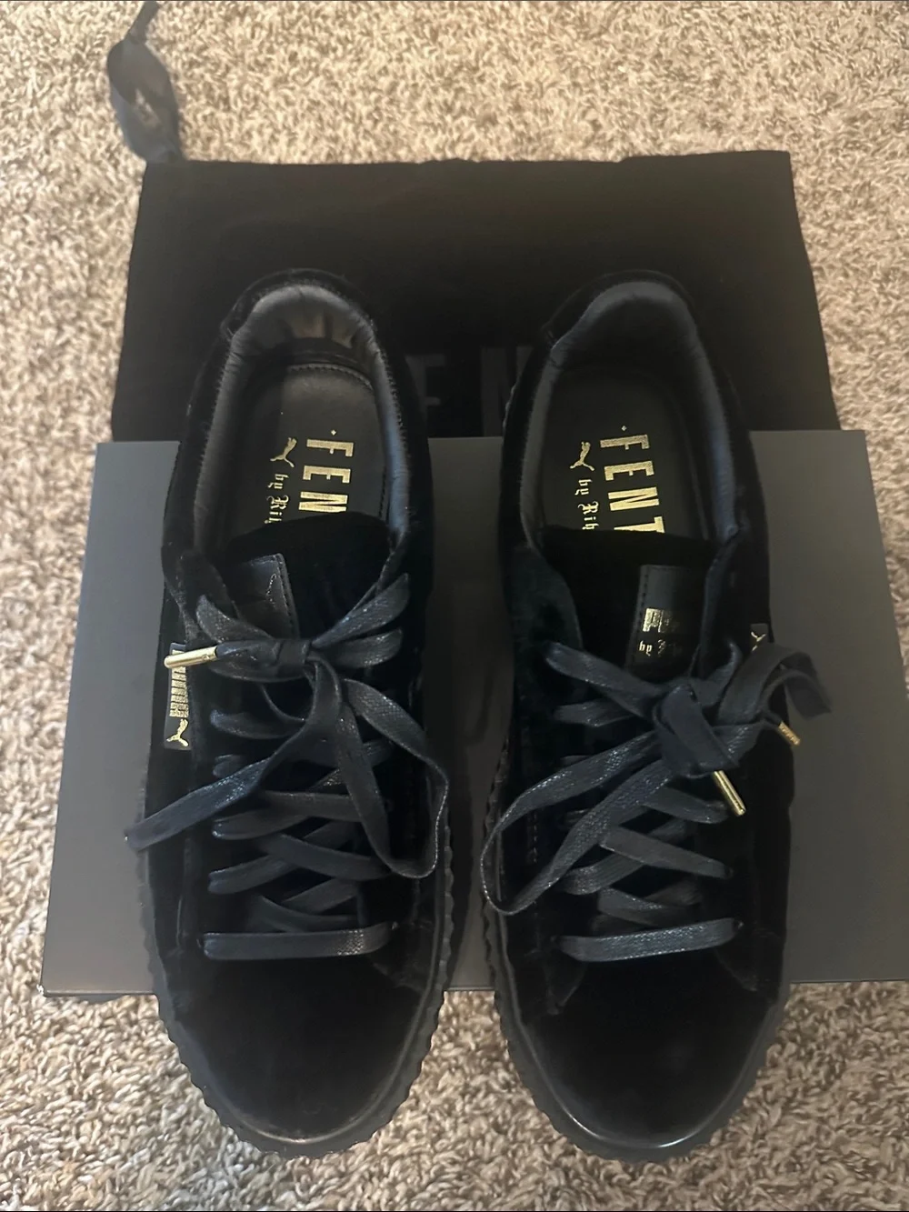 Puma x Fenty Black Velvet Platform Sneakers creaper velvet k